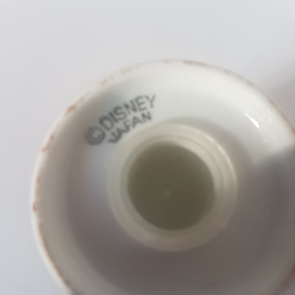 Vintage Walt Disney World Salt and Pepper Shakers with Cinderella’s Castle Japan - Picture 5 of 11